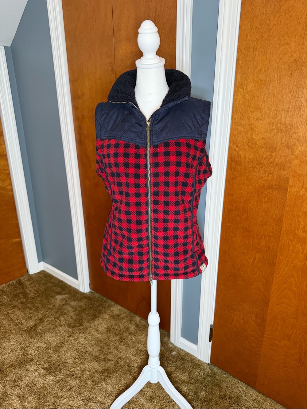 Noble Heritage Red and Blue Buffalo Plaid Fleece Vest. Women’s size large.